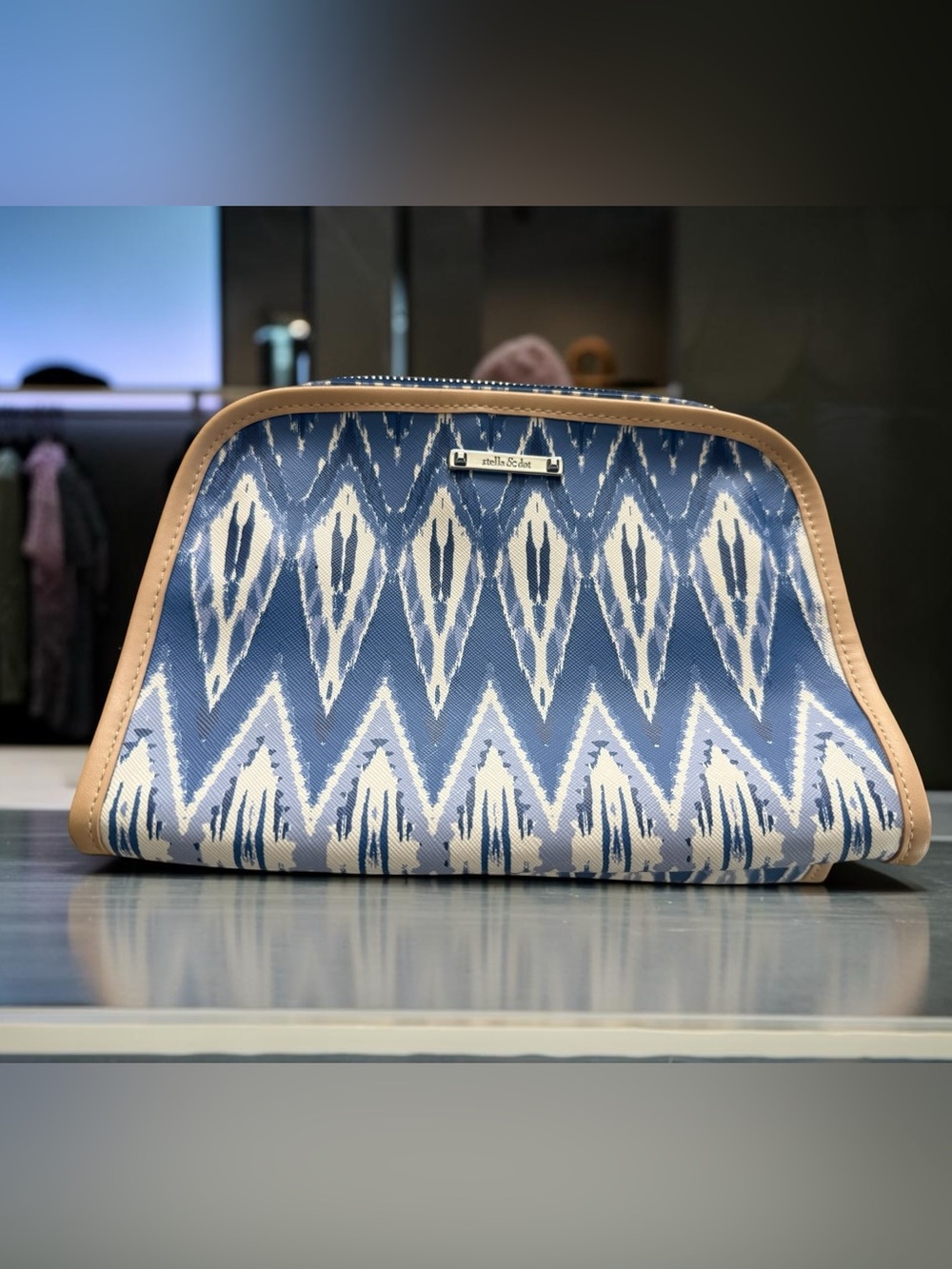 Stella & Dot Blue and White Ikat Travel Pouch with Tan Trim